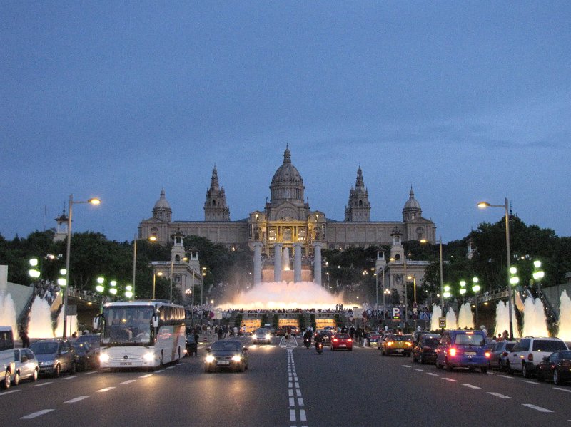 museu nacional_en_fontein.jpg - Een laatste foto van het museu nacional met de font magica. Onze stedentrip naar Barcelona zit er op.